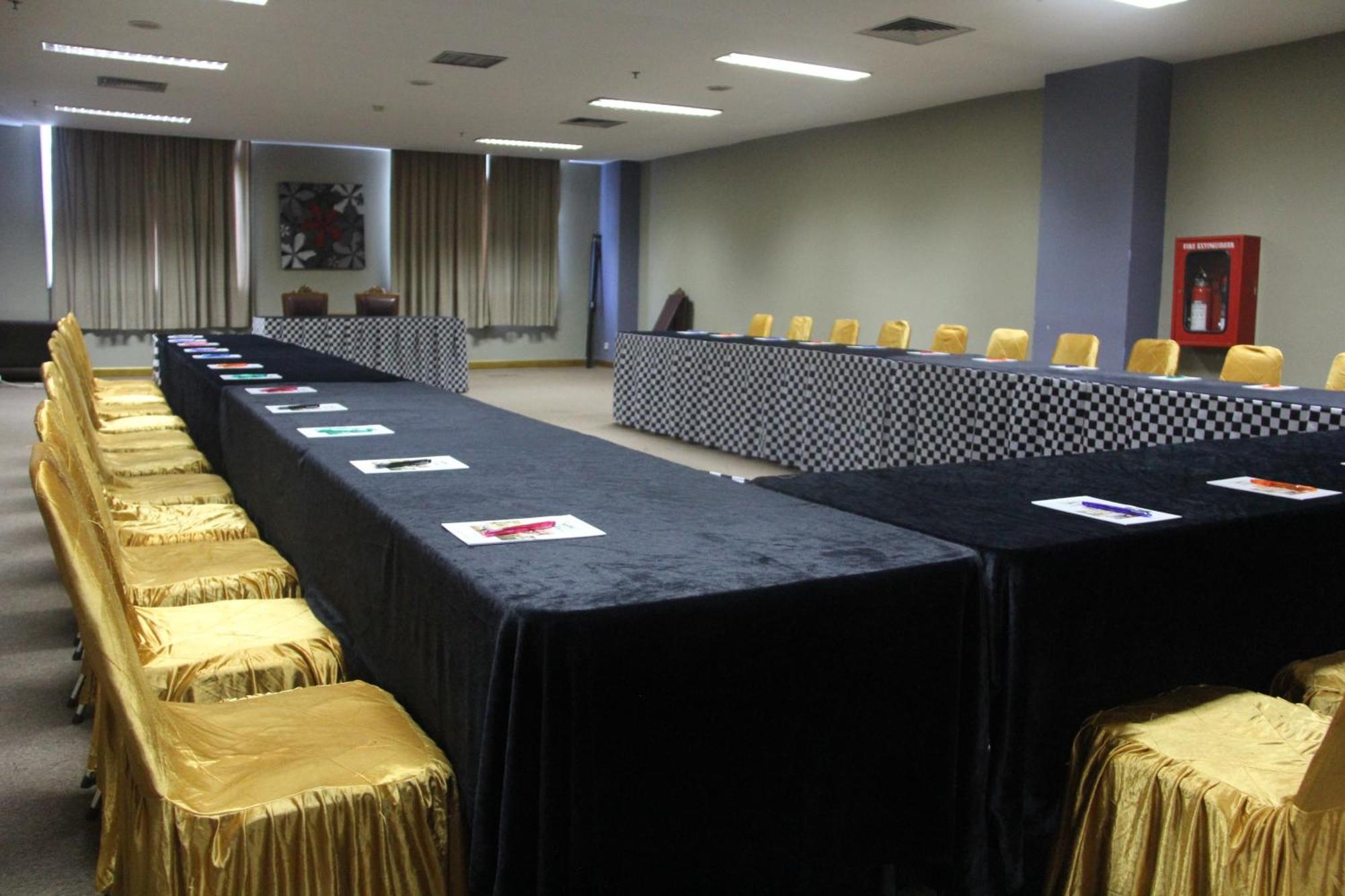Nam Center Hotel Kemayoran 자카르타 외부 사진