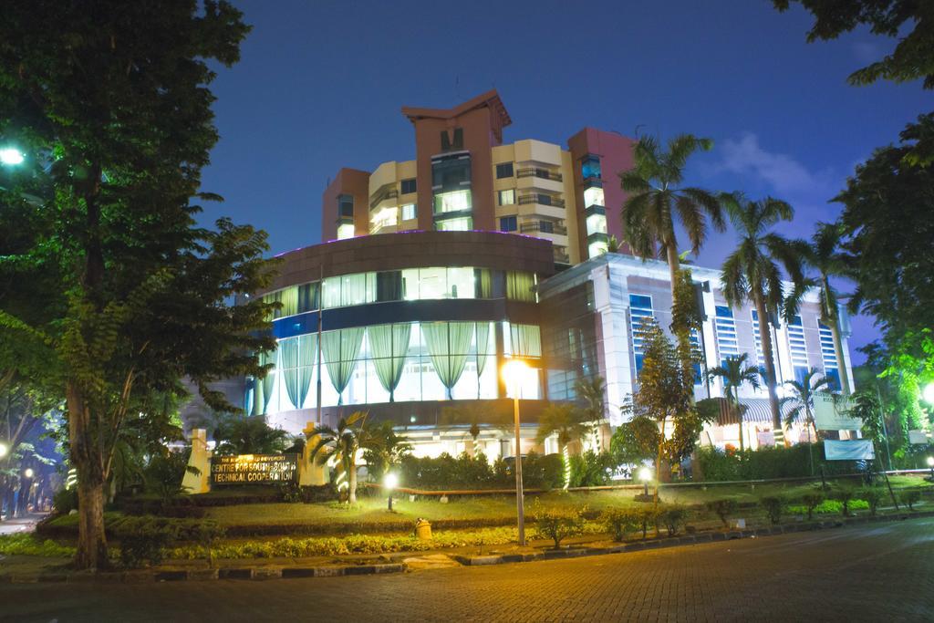 Nam Center Hotel Kemayoran 자카르타 외부 사진