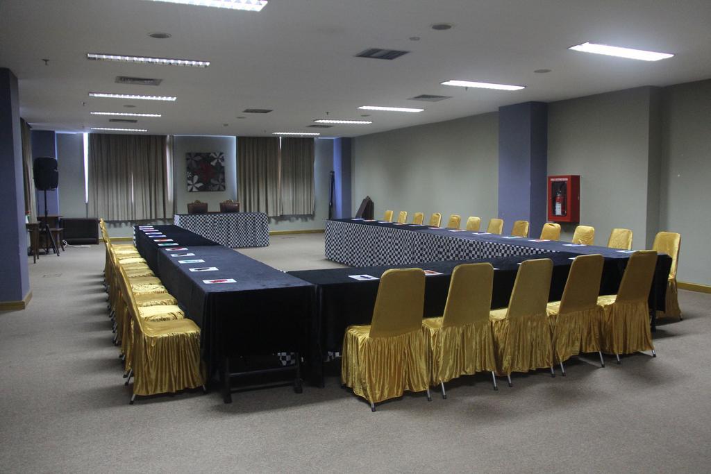 Nam Center Hotel Kemayoran 자카르타 외부 사진